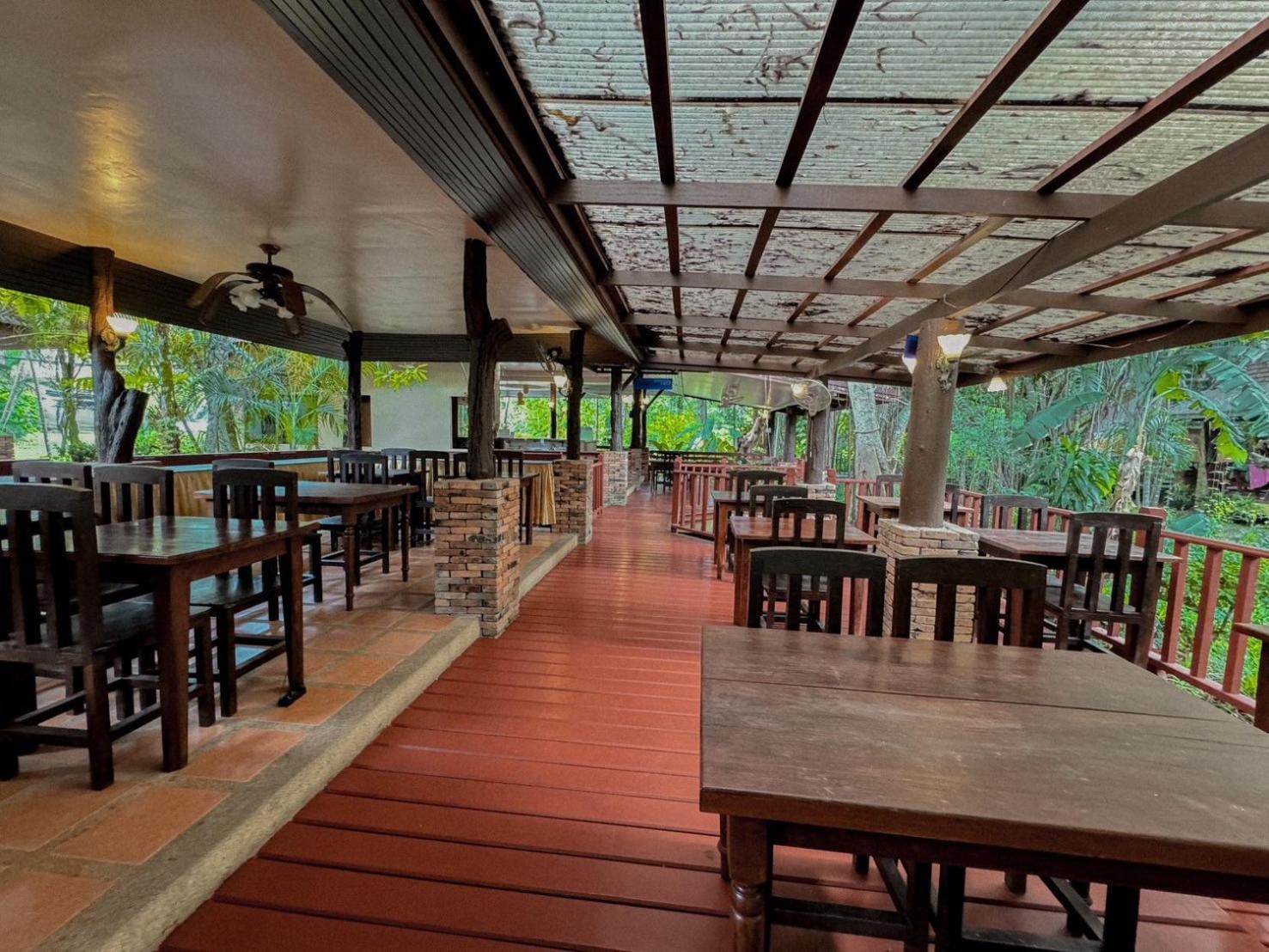 巺他度假酒店 Ao Nang 外观 照片